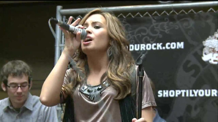 Demi Lovato  Live at Glendale Galleria  in LA for Cambio in HD 05863 - Demilush Live at Glendale Galleria in LA for Cambio Part o11