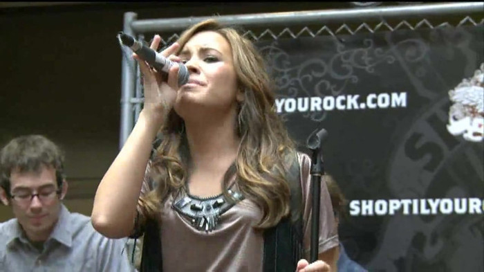 Demi Lovato  Live at Glendale Galleria  in LA for Cambio in HD 05870 - Demilush Live at Glendale Galleria in LA for Cambio Part o11