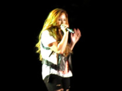 Demi Lovato - Moves Like Jagger (14) - Demilush - Moves Like Jagger Strawberry Festival oo1