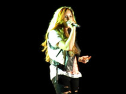 Demi Lovato - Moves Like Jagger (32) - Demilush - Moves Like Jagger Strawberry Festival oo1