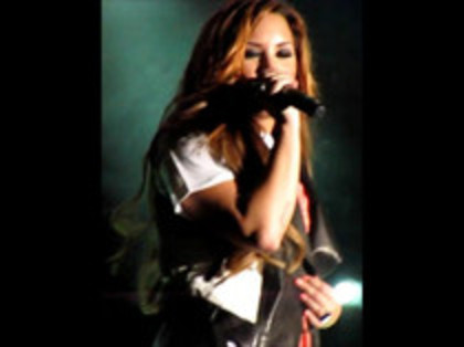 Demi Lovato - Moves Like Jagger (112) - Demilush - Moves Like Jagger Strawberry Festival oo1