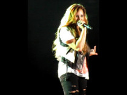 Demi Lovato - Moves Like Jagger (63) - Demilush - Moves Like Jagger Strawberry Festival oo1