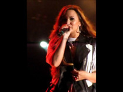 Demi Lovato - Moves Like Jagger (103) - Demilush - Moves Like Jagger Strawberry Festival oo1