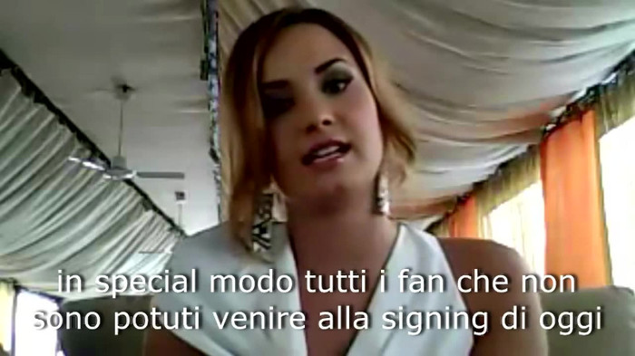 Demi Lovato - Message for her Italian Fans 506
