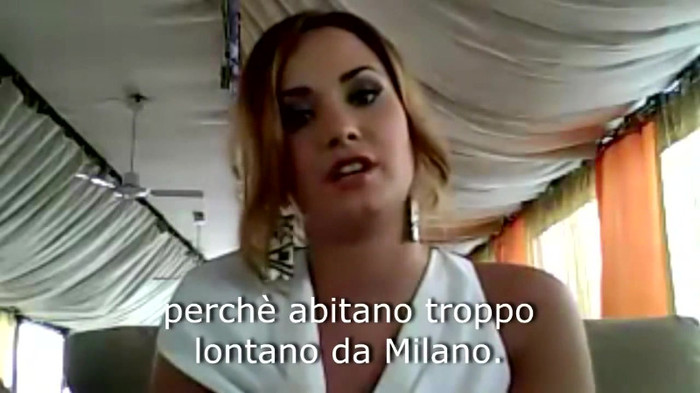 Demi Lovato - Message for her Italian Fans 528