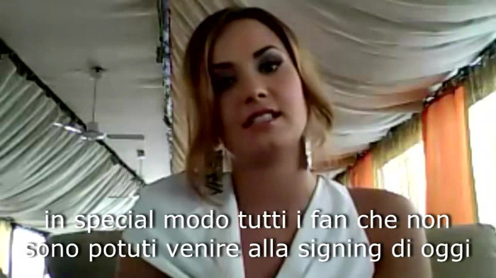 Demi Lovato - Message for her Italian Fans 485