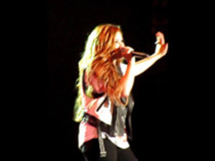 Demi Lovato - Moves Like Jagger (1964) Demi Lovato - Moves Like Jagger (1964)