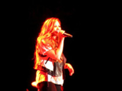 Demi Lovato - Moves Like Jagger (1984) - Demilush - Moves Like Jagger Strawberry Festival oo5