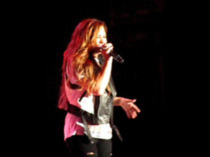 Demi Lovato - Moves Like Jagger (1927) - Demilush - Moves Like Jagger Strawberry Festival oo5