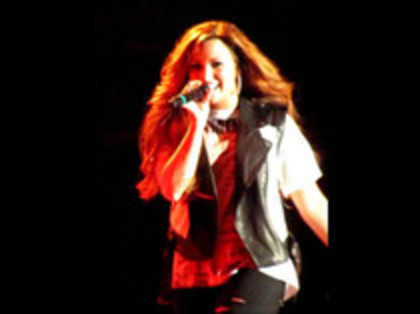 Demi Lovato - Moves Like Jagger (2403) - Demilush - Moves Like Jagger Strawberry Festival oo6