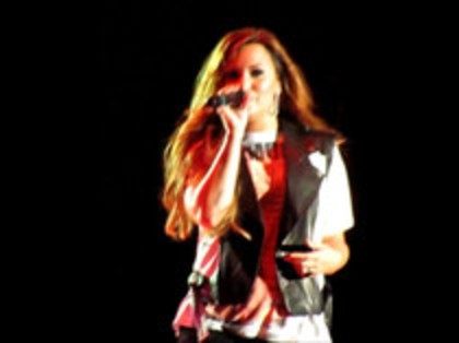 Demi Lovato - Moves Like Jagger (2408) - Demilush - Moves Like Jagger Strawberry Festival oo6