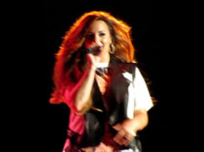 Demi Lovato - Moves Like Jagger (2413) - Demilush - Moves Like Jagger Strawberry Festival oo6