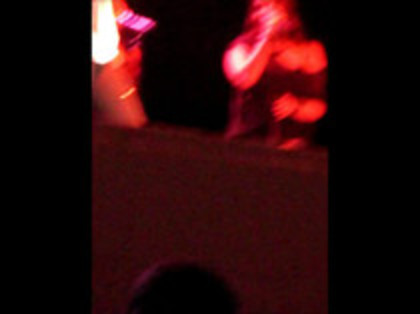 Demi Lovato - Moves Like Jagger (2914)