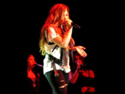Demi Lovato - Moves Like Jagger (2940) - Demilush - Moves Like Jagger Strawberry Festival oo7