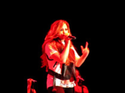 Demi Lovato - Moves Like Jagger (2995) - Demilush - Moves Like Jagger Strawberry Festival oo7