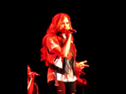Demi Lovato - Moves Like Jagger (2997) - Demilush - Moves Like Jagger Strawberry Festival oo7