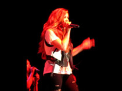 Demi Lovato - Moves Like Jagger (3367) - Demilush - Moves Like Jagger Strawberry Festival oo8