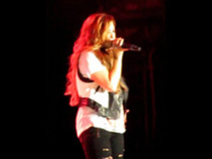 Demi Lovato - Moves Like Jagger (3379) - Demilush - Moves Like Jagger Strawberry Festival oo8