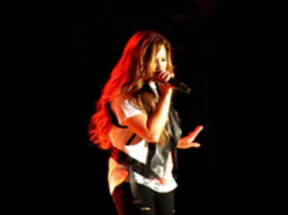 Demi Lovato - Moves Like Jagger (3404) - Demilush - Moves Like Jagger Strawberry Festival oo8