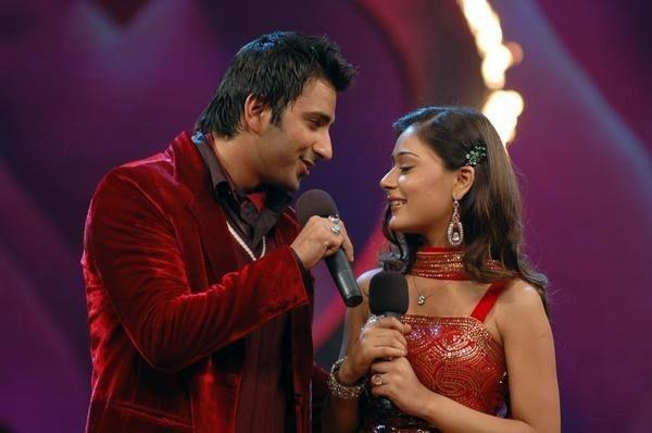 Sara Khan in Love [331] - Sara Khan