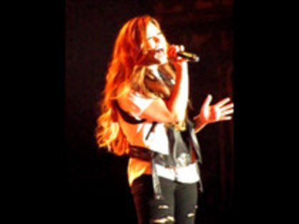 Demi Lovato - Moves Like Jagger (3471) - Demilush - Moves Like Jagger Strawberry Festival oo8