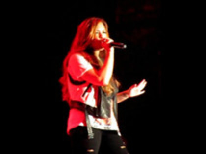 Demi Lovato - Moves Like Jagger (3946) - Demilush - Moves Like Jagger Strawberry Festival oo9