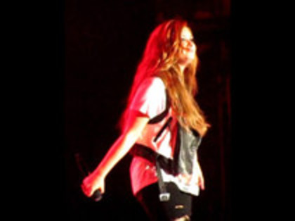 Demi Lovato - Moves Like Jagger (3934)