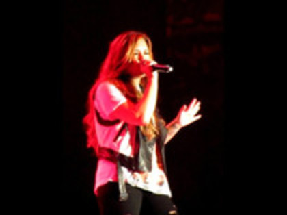 Demi Lovato - Moves Like Jagger (4321) - Demilush - Moves Like Jagger Strawberry Festival o10