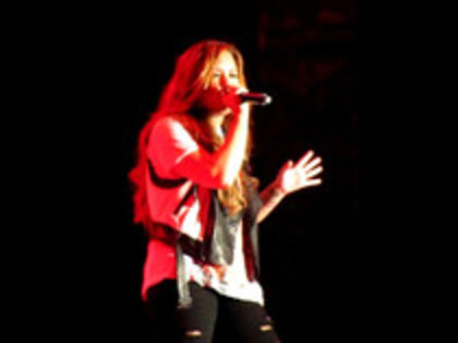 Demi Lovato - Moves Like Jagger (4324) - Demilush - Moves Like Jagger Strawberry Festival o10