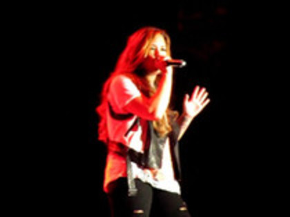 Demi Lovato - Moves Like Jagger (4326) - Demilush - Moves Like Jagger Strawberry Festival o10