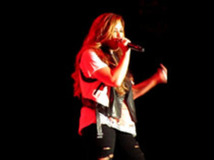 Demi Lovato - Moves Like Jagger (4333) - Demilush - Moves Like Jagger Strawberry Festival o10