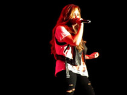 Demi Lovato - Moves Like Jagger (4338) - Demilush - Moves Like Jagger Strawberry Festival o10