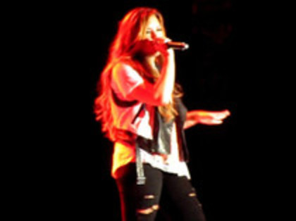 Demi Lovato - Moves Like Jagger (4348) - Demilush - Moves Like Jagger Strawberry Festival o10
