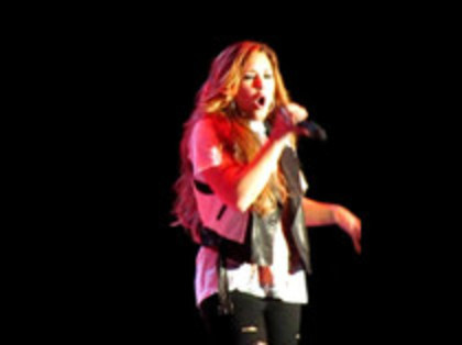 Demi Lovato - Moves Like Jagger (4390) - Demilush - Moves Like Jagger Strawberry Festival o10