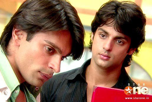 263523_138277159582703_100002012584788_251241_1962862_n - xxKaran Singh Grover si Karan Wahi-Armaan si Sidxx