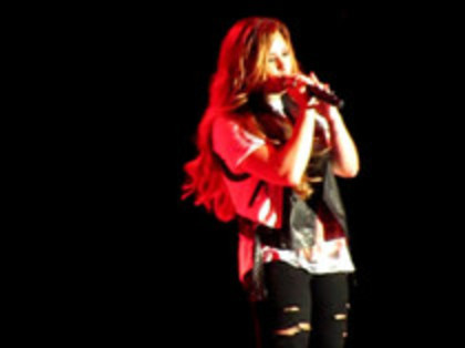 Demi Lovato - Moves Like Jagger (4359) - Demilush - Moves Like Jagger Strawberry Festival o10