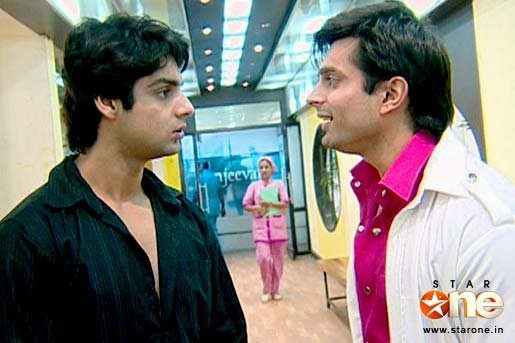 260091_126958217390102_100002277740243_211118_262898_n - xxKaran Singh Grover si Karan Wahi-Armaan si Sidxx