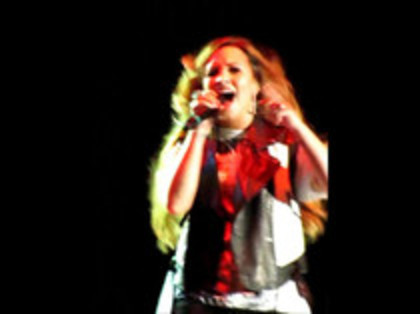 Demi Lovato - Moves Like Jagger (4432) - Demilush - Moves Like Jagger Strawberry Festival o10