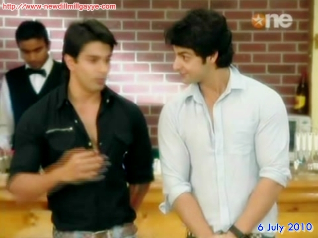 Dill Mil_0309 - xxKaran Singh Grover si Karan Wahi-Armaan si Sidxx