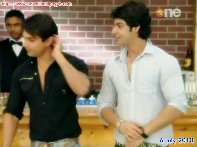 Dill Mil_0326 - xxKaran Singh Grover si Karan Wahi-Armaan si Sidxx