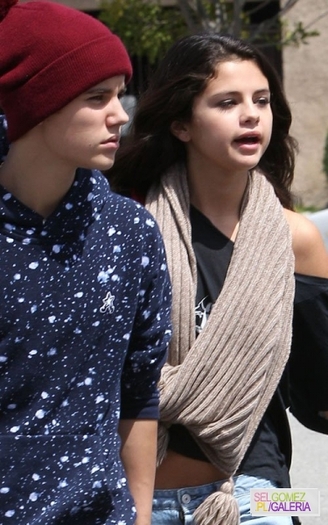 normal_tumblr_m2123hLmkC1rq31q9o8_1280