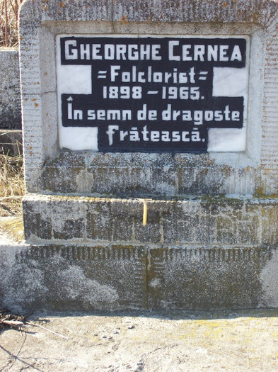 PLACA FUNERARA DE LA CAPATAIUL  FOLCL.GH. CERNEA DIN PALOS (rescrisa in vara anului 2011 ,de catre N