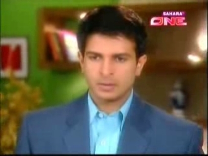 00_01_37 - G-ankur aneesha ghar ek sapnaa-G