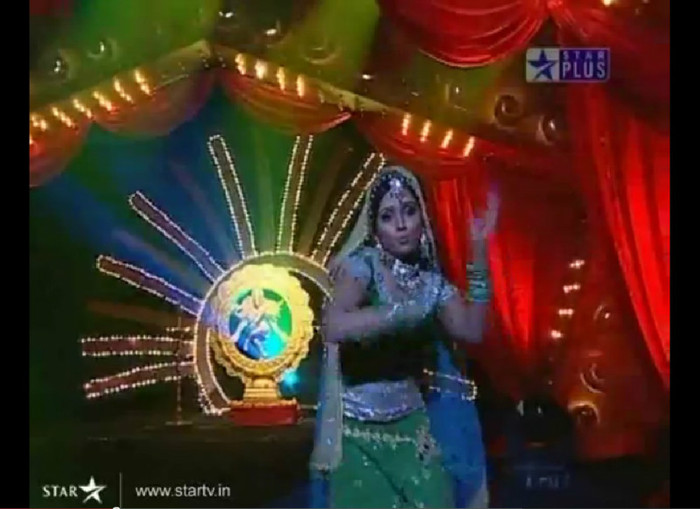 8 - Sapna Babul Ka Bidaai-Sadhna and Ragini Dance Competition