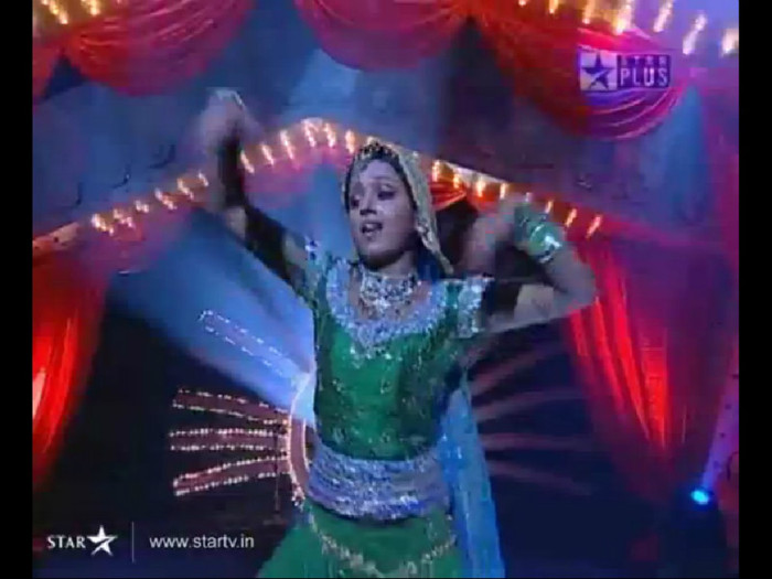 29 - Sapna Babul Ka Bidaai-Sadhna and Ragini Dance Competition