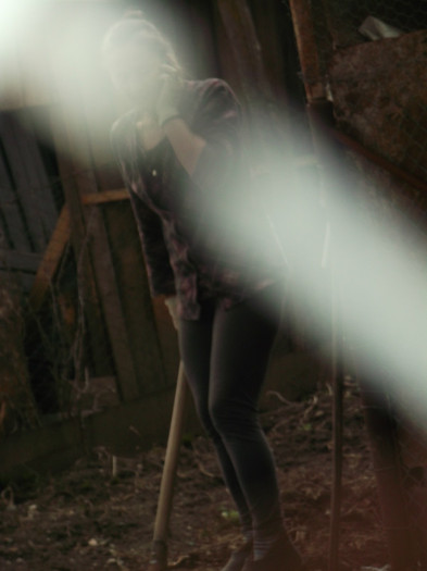 NUTUCA OCUPATA PANA PESTE POATE - FERMA LUI NENEA TONY