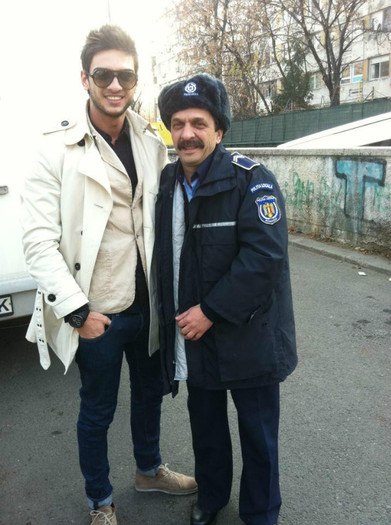 376991_147868898649565_115990678504054_131330_430709953_n