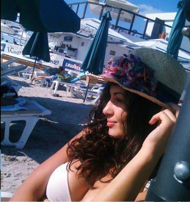 394287_112193115566814_100003283790002_54873_253151723_n - LaLa Band