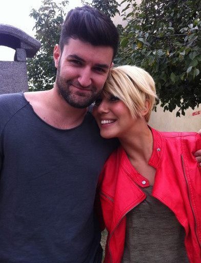 398066_108922925894435_100003301849767_50330_1911748981_n - LaLa Band