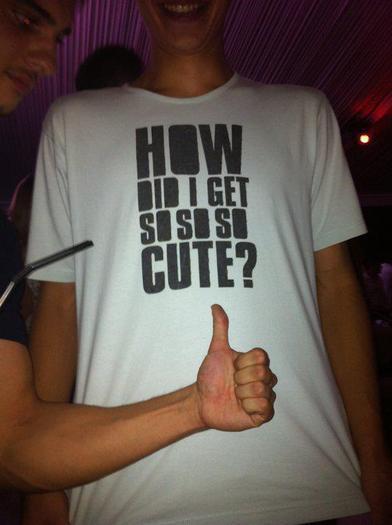 403913_110256799095255_100003328065378_58460_422698046_n - LaLa Band